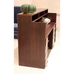 Стойка администратора Mist K