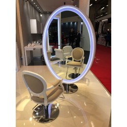 Кресло "VICTORIA" парикмахерское