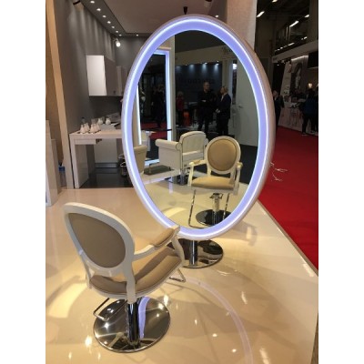 Кресло "VICTORIA" парикмахерское