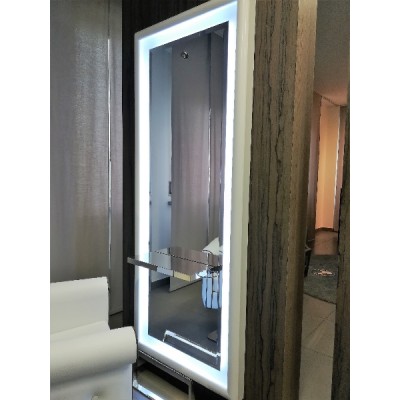 Зеркало "QUEEN" парикмахерское